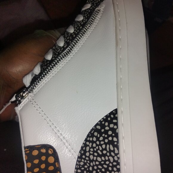 Two pairs size 8 and 7 (womens) - Picture 4 of 9